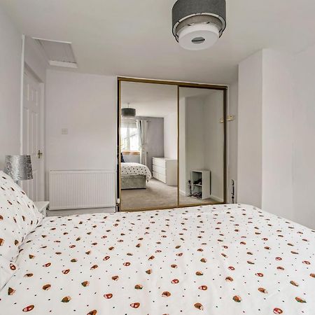 Centrally Situated 1 Bedroom House In Cumbernauld Εξωτερικό φωτογραφία