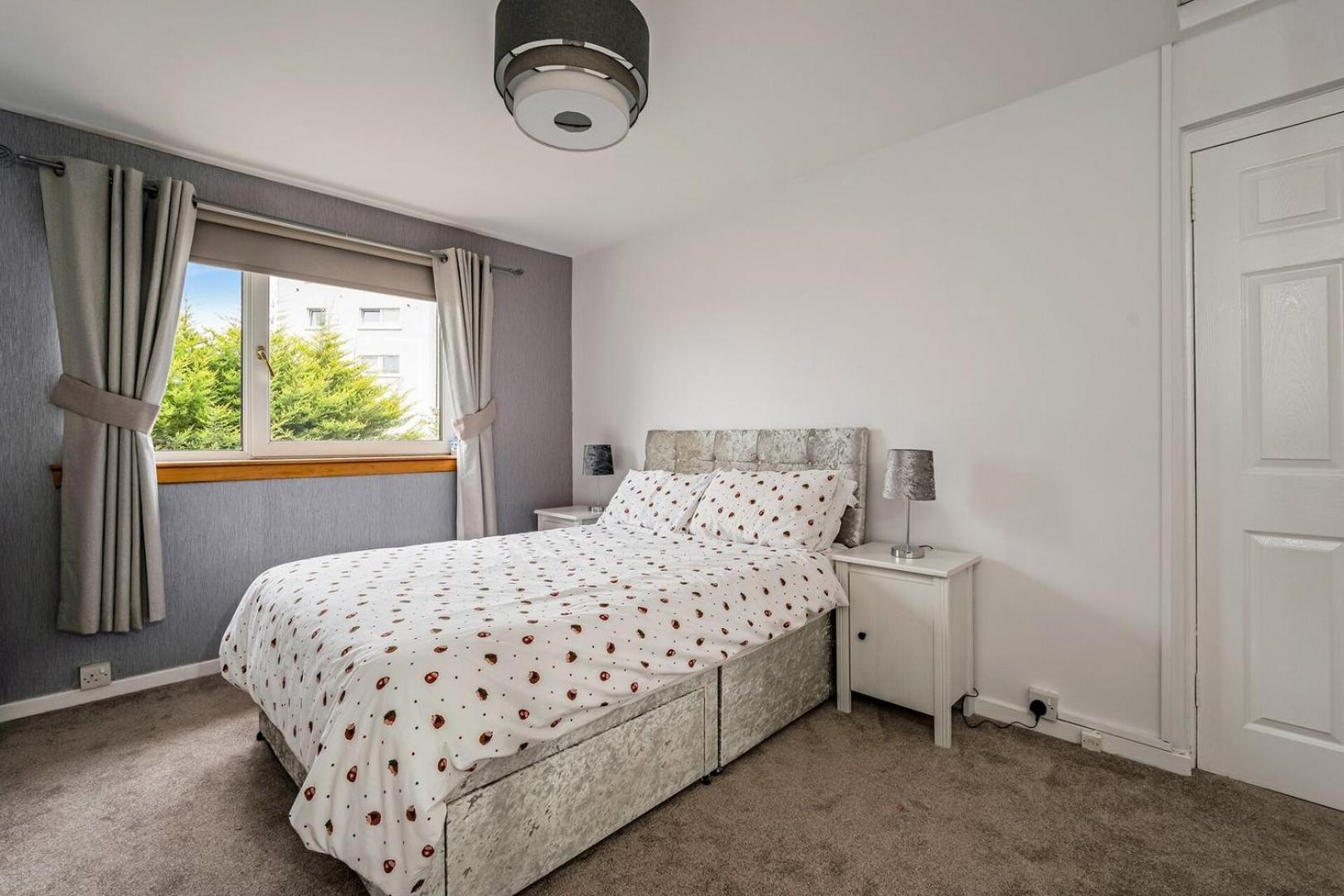 Centrally Situated 1 Bedroom House In Cumbernauld Εξωτερικό φωτογραφία
